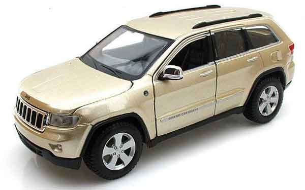 183688 Машинка іграшкова "Jeep Grand Cheroke Laredo", масштаб 1:24