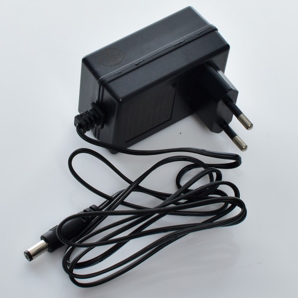 133827 Зарядний пристрій 6V500mA CHARGER універсальний, 6V500mA.