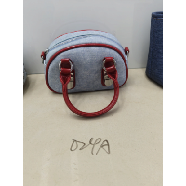 247329 Сумочка FG250723024A 1 відділення,застібка-блискавка,1внутр.кишеня,2 короткі ручки,1довга ручка,кул.